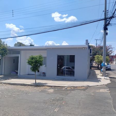 Pousada Familiar Vania Vieira São Gabriel Extérieur photo